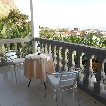 Ocean Paradise Beach * Paul do Mar (Madeira)