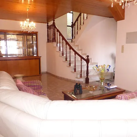 Ocean Paradise Beach Villa *