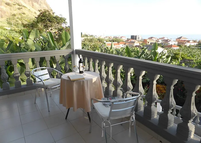 Ocean Paradise Beach * Paul do Mar (Madeira)