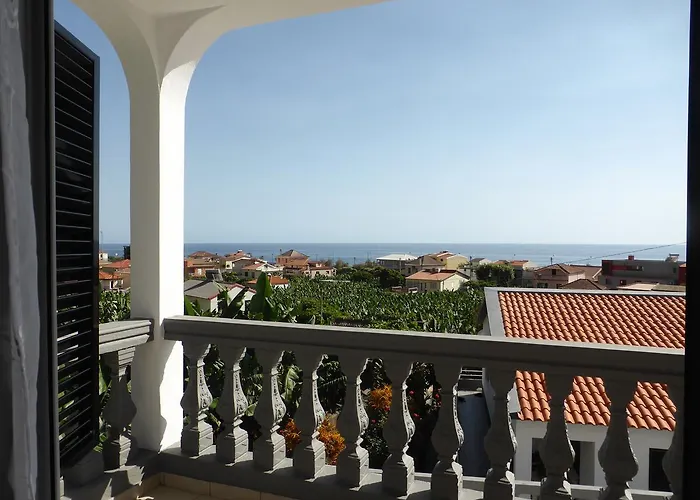 Ocean Paradise Beach Villa